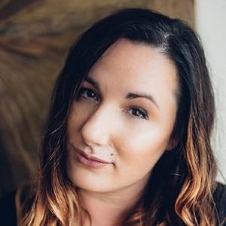 Jennifer L. Armentrout Jennifer L. Armentrout